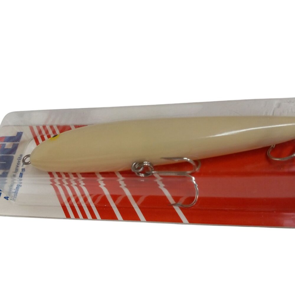 Rebel Saltwater Super Pop-R Topwater Fishing Lure 4.5" Pearl White Gamefish NEW - Picture 3 of 4